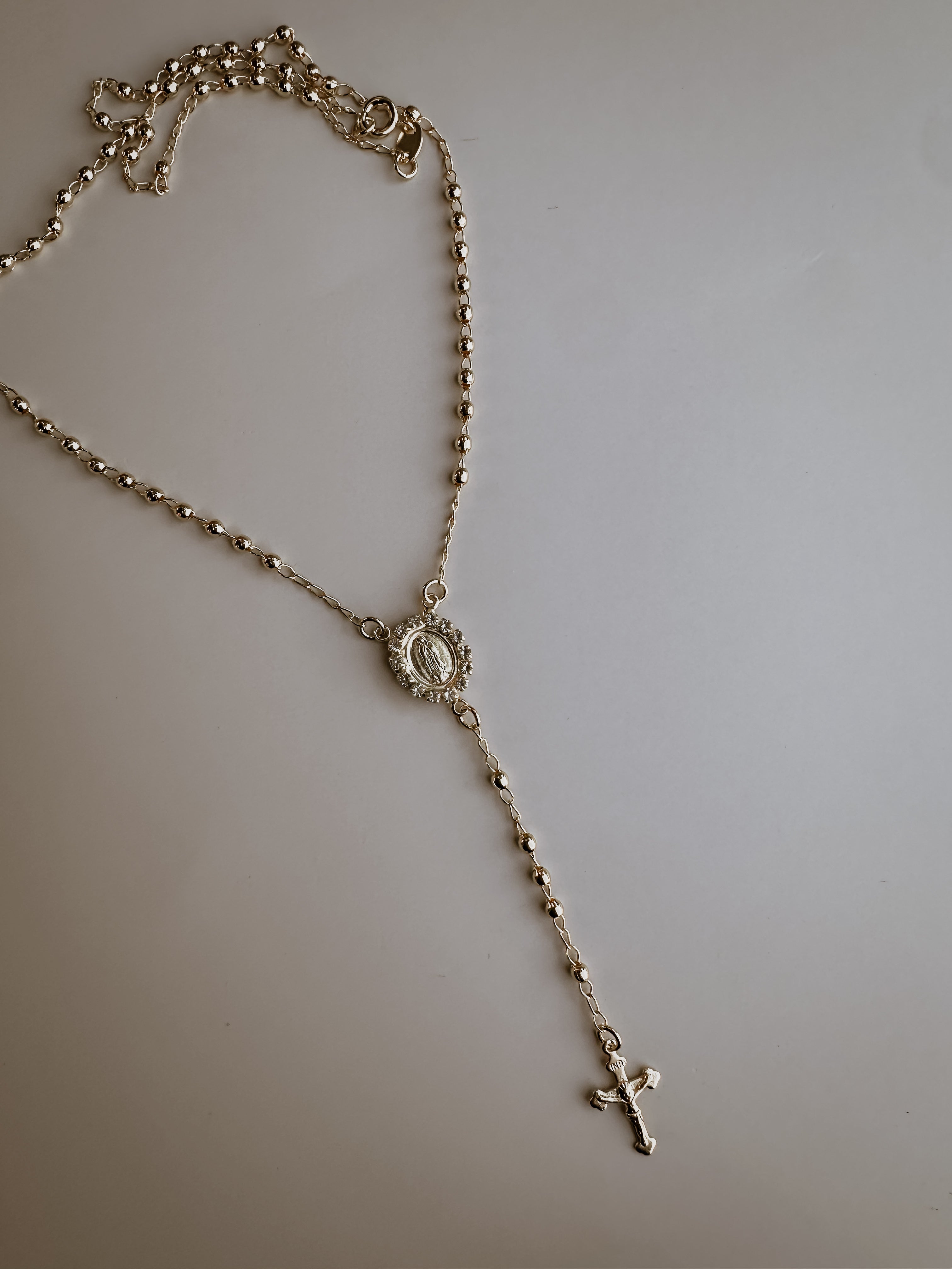 Magnífica rosary necklace