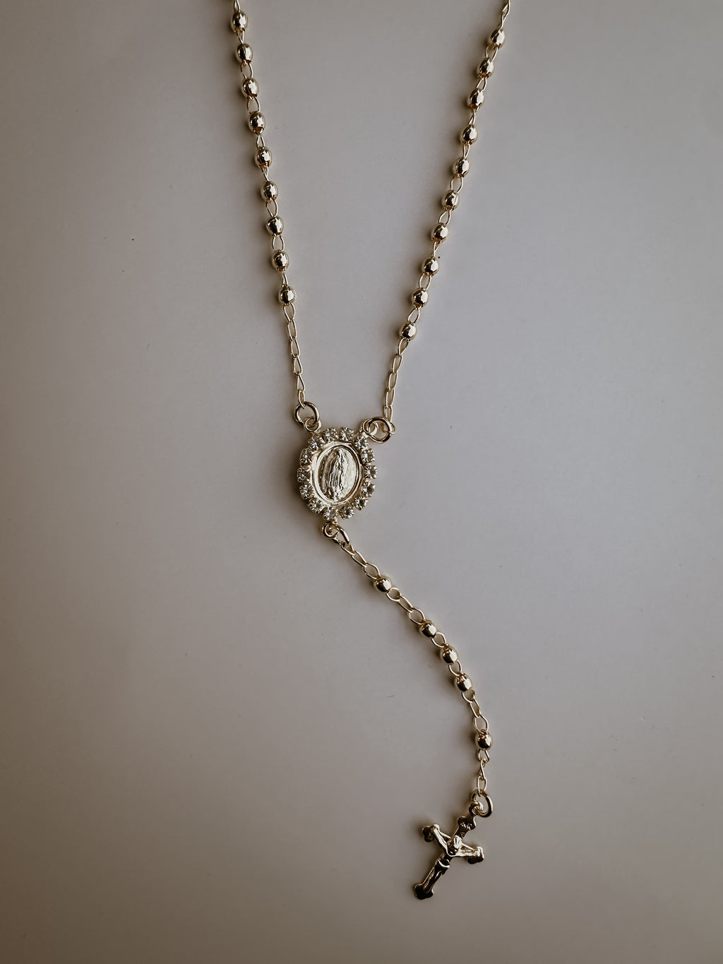 Magnífica rosary necklace