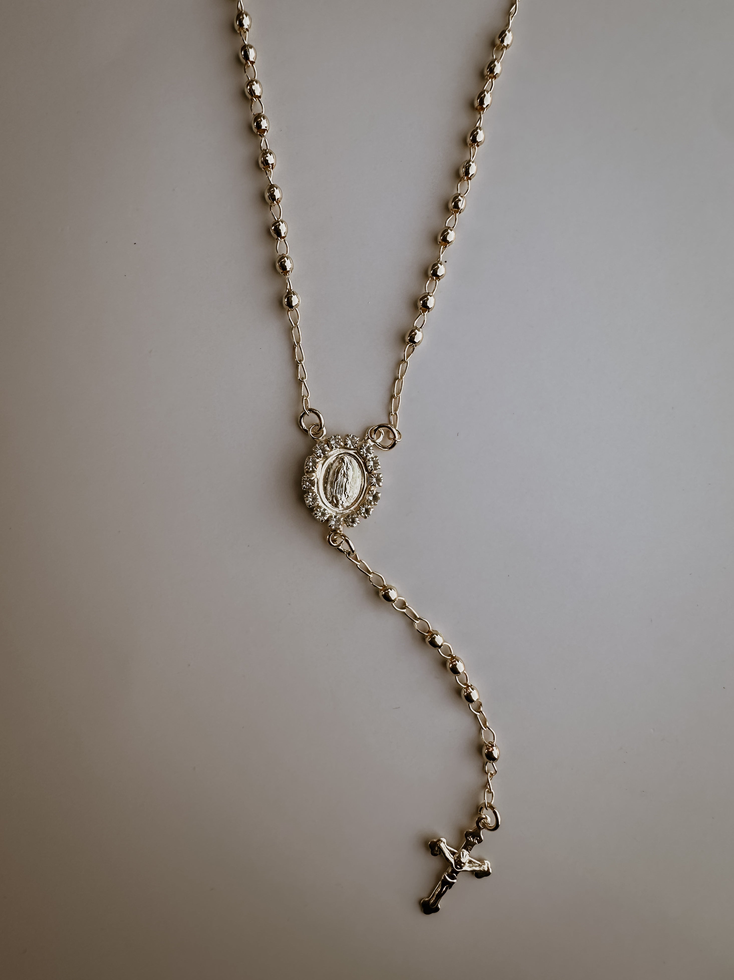 Magnífica rosary necklace