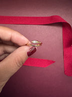 Dainty adjustable ring