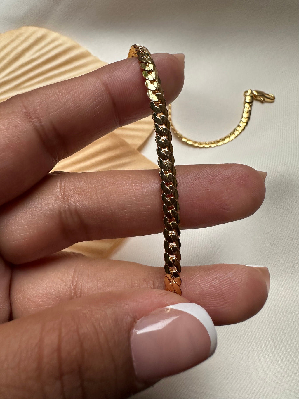 Gold Snake Chain Anklet: Laminated Base Material