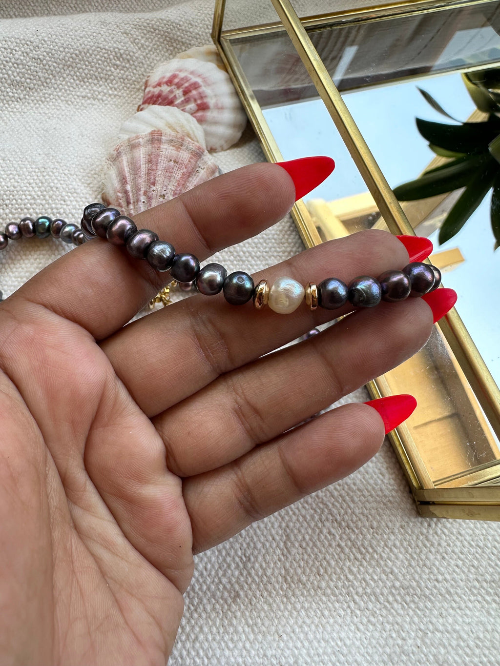 Handmade Peacock Pearl Necklace: Unique Beaded Jewelry