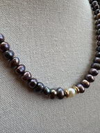 Handmade Peacock Pearl Necklace: Unique Beaded Jewelry