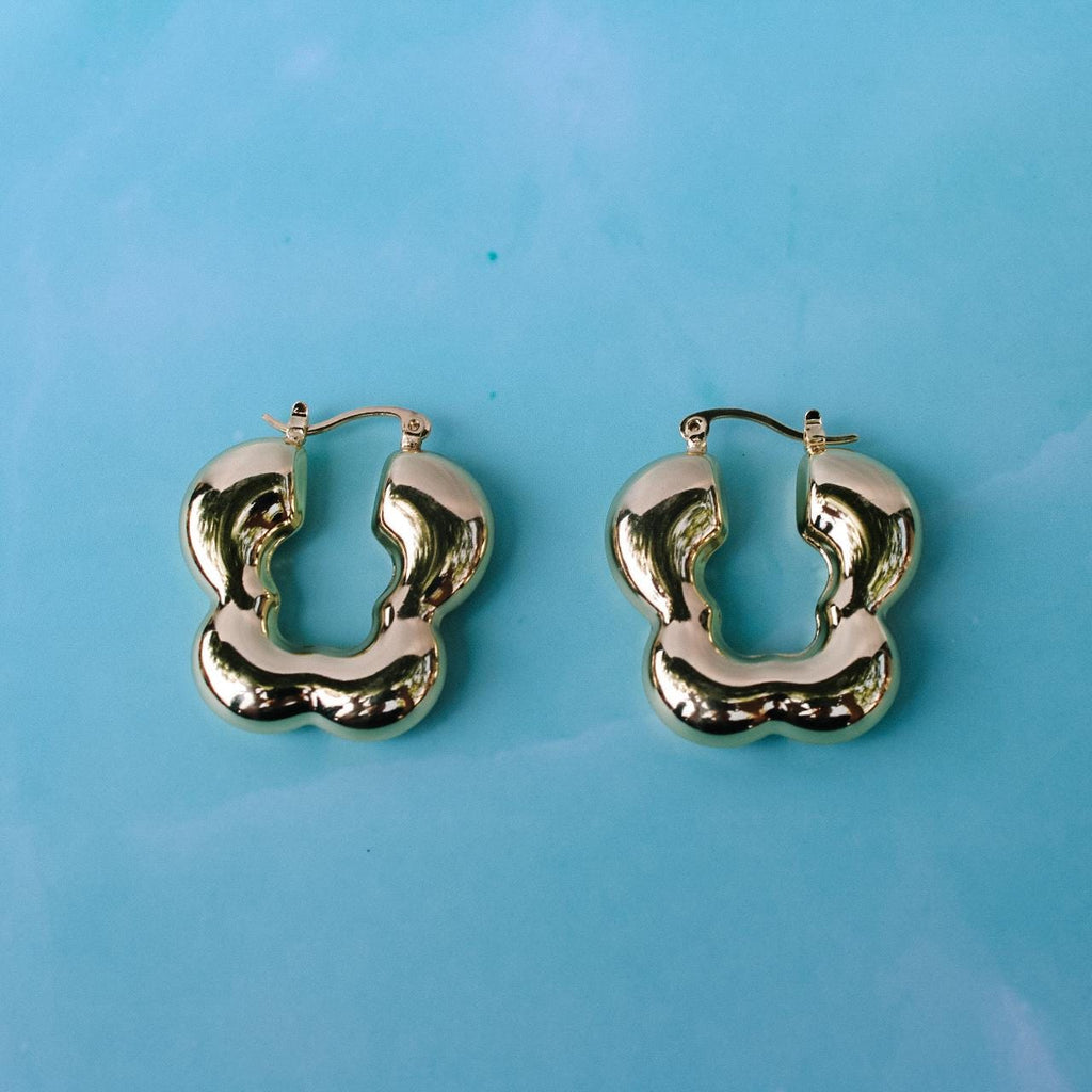 18k Gold Flower Hoop Earrings